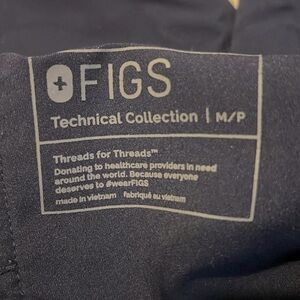 Figs navy joggers